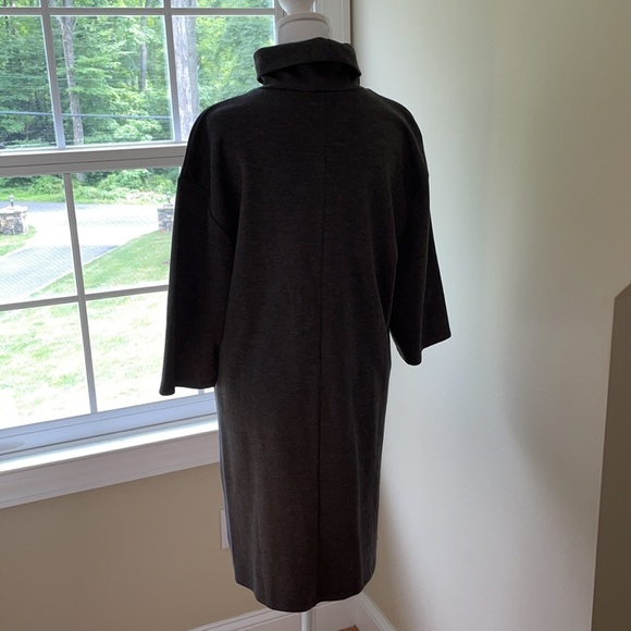 Zara dress - Picture 2 of 5